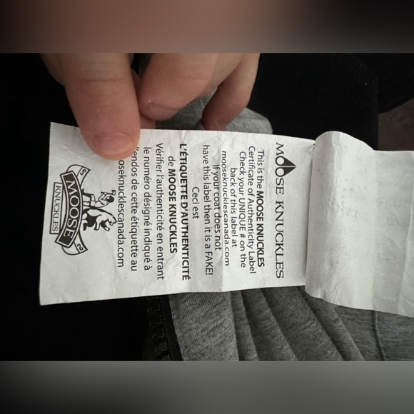 Moose Knuckle Baumann Reversible Vest - Picture 4 of 4